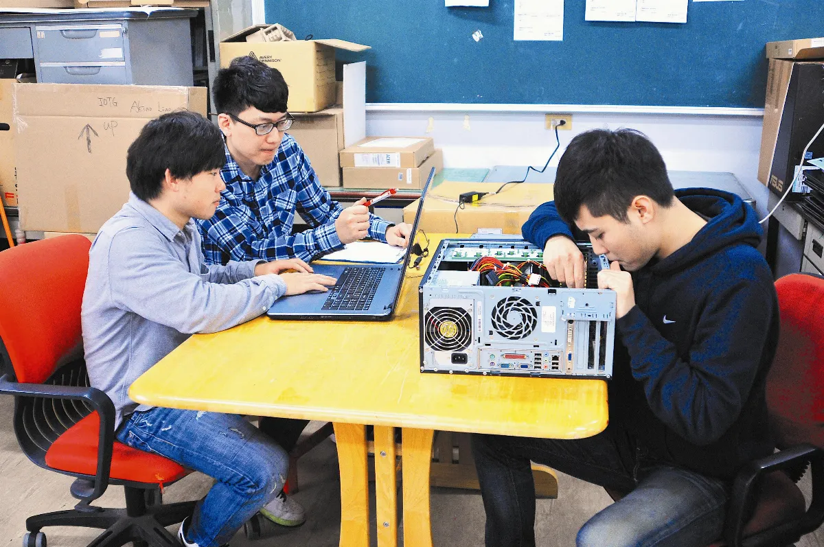 翻修舊電腦 廣送全台再利用