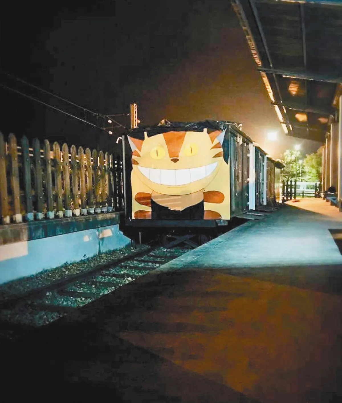 龍貓火車 七堵鐵道公園靠站