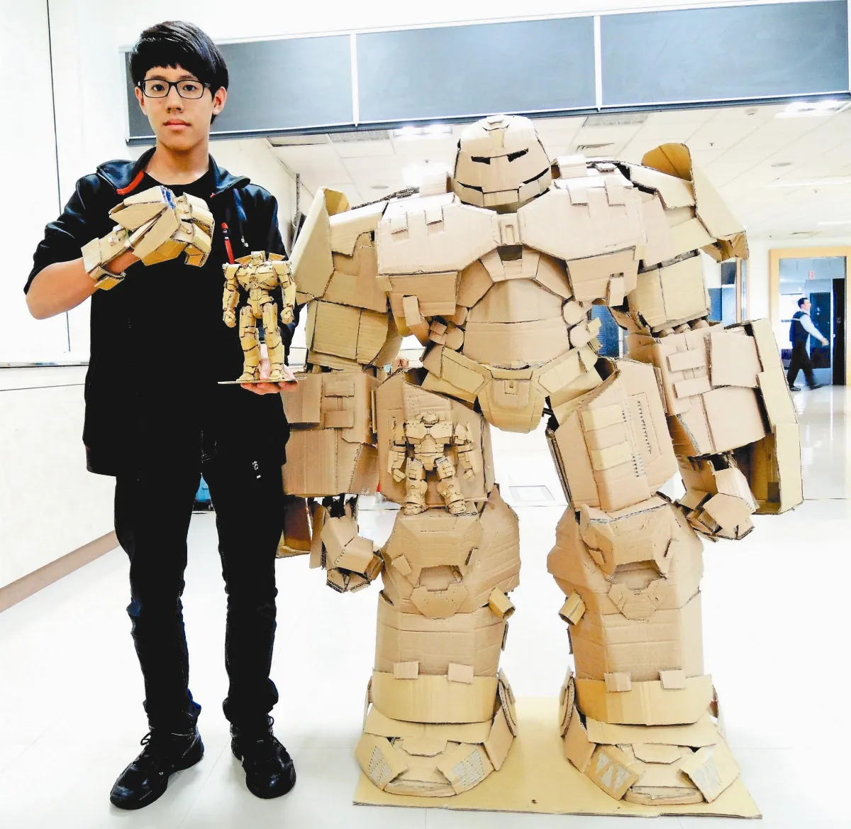 葉丙成飢餓教育 兒子創3C遊戲