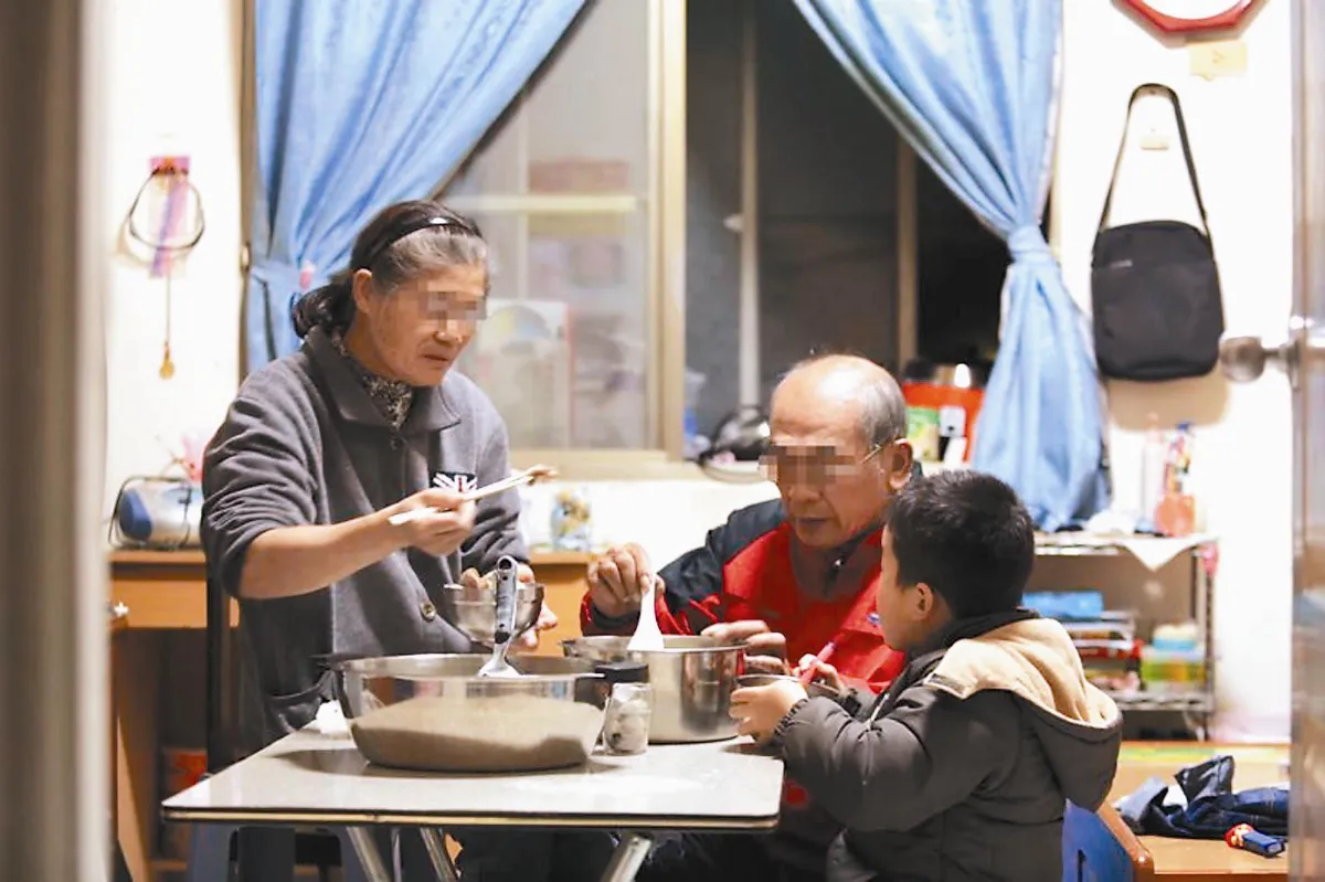 小孩幫小孩 紅包更有意義