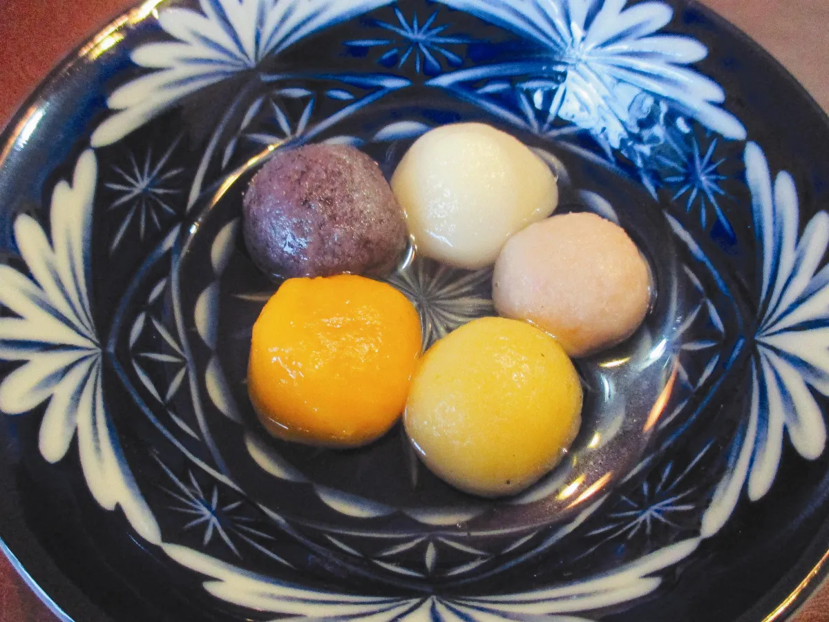 年節美食  五行湯圓