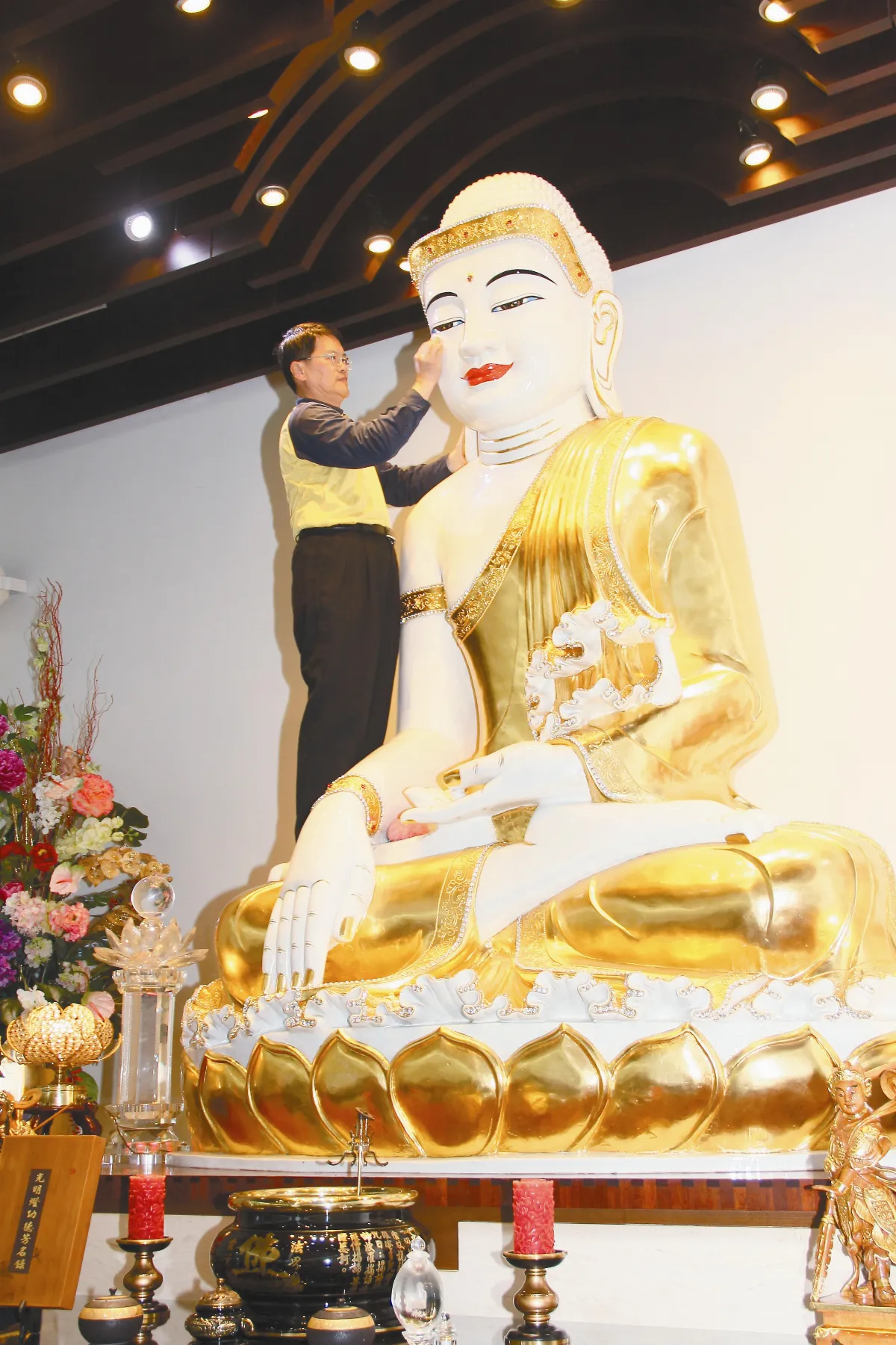 大明寺年終掃除 佛光人增慧命