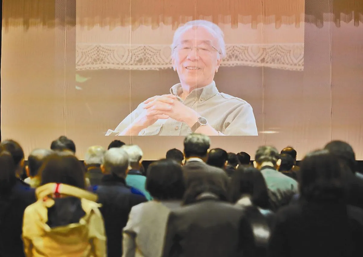 追思徐佳士 徒生同憶幽默