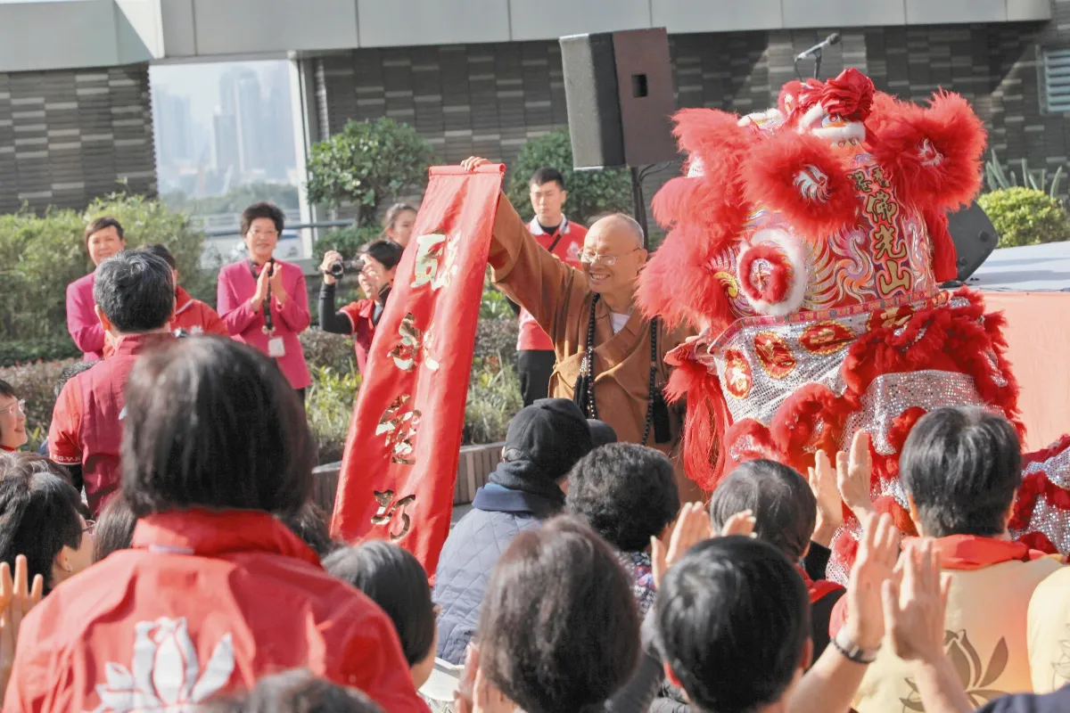 3千香港佛光人 向星雲大師拜年