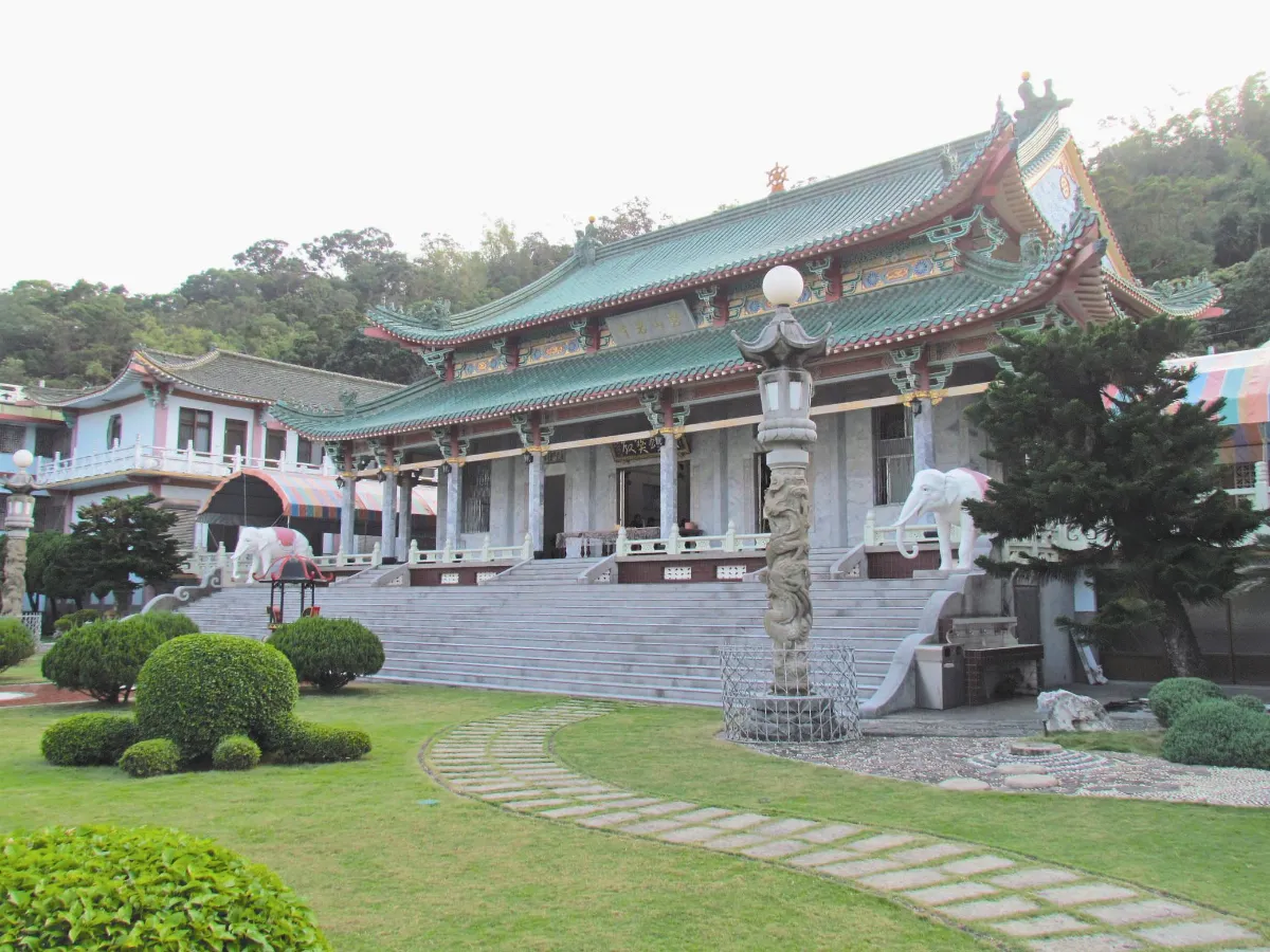 翠綠山林  碧山曙色彰化八景