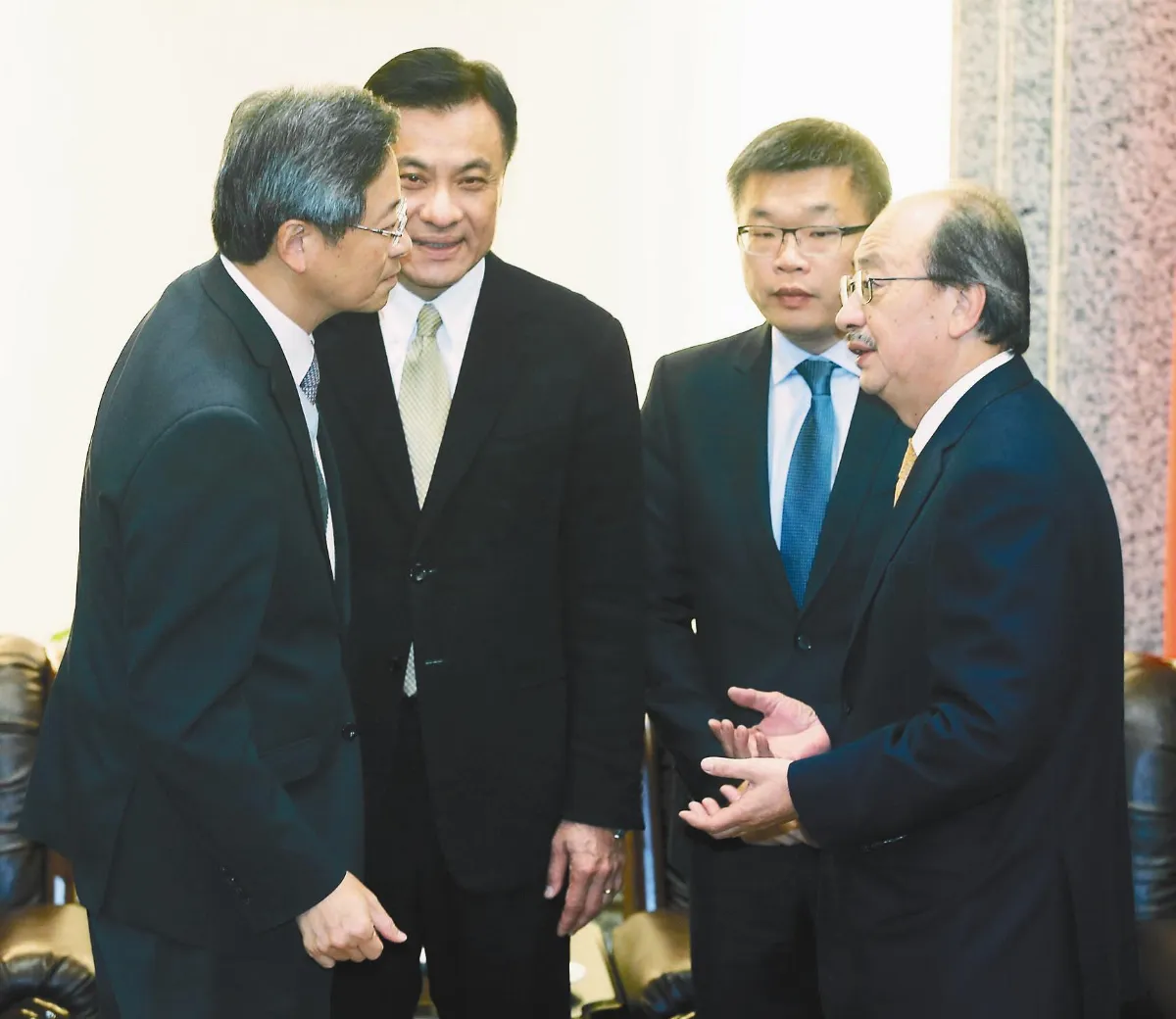 蘇張會 爭議法案全喊卡