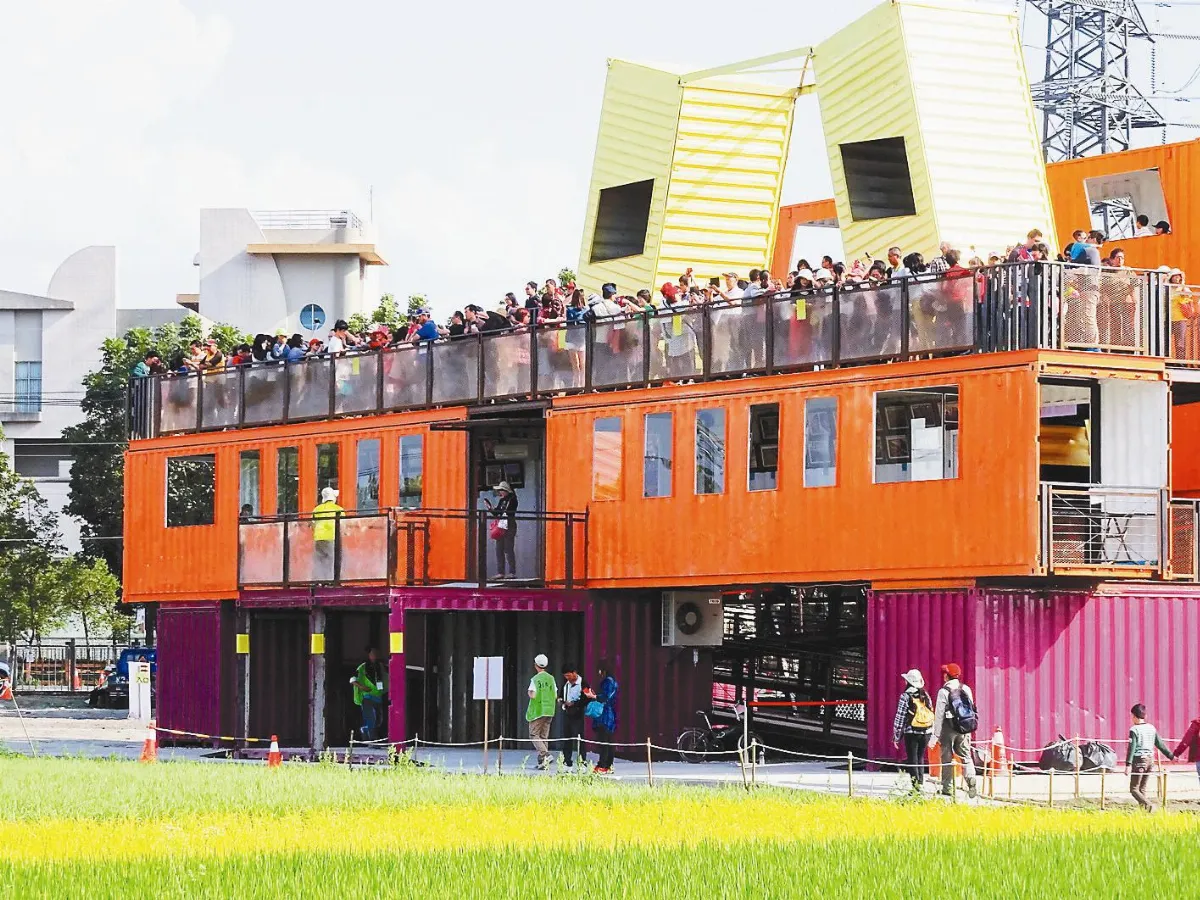 彩稻素還真 轟動武林