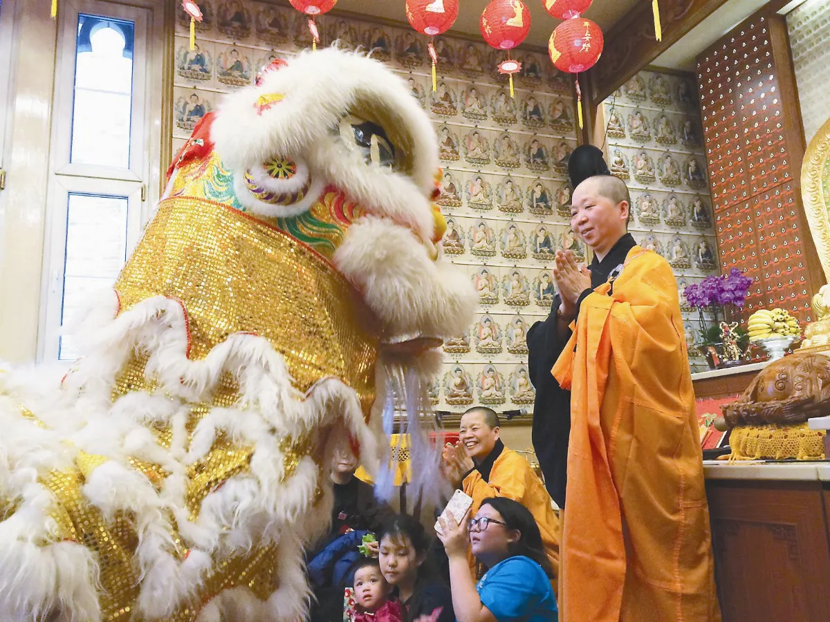 倫敦佛光山迎春 華人解鄉愁