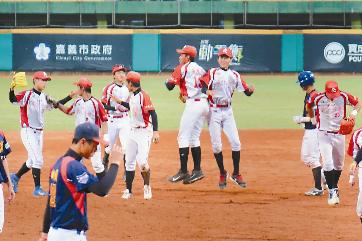 普中擊敗平鎮 闖木棒聯賽4強