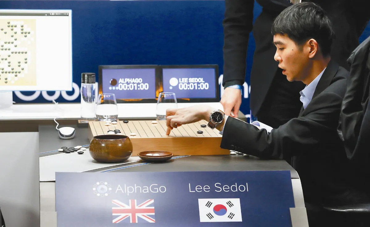 AlphaGo二連勝 電腦下法沒常規  李世石無言以對
