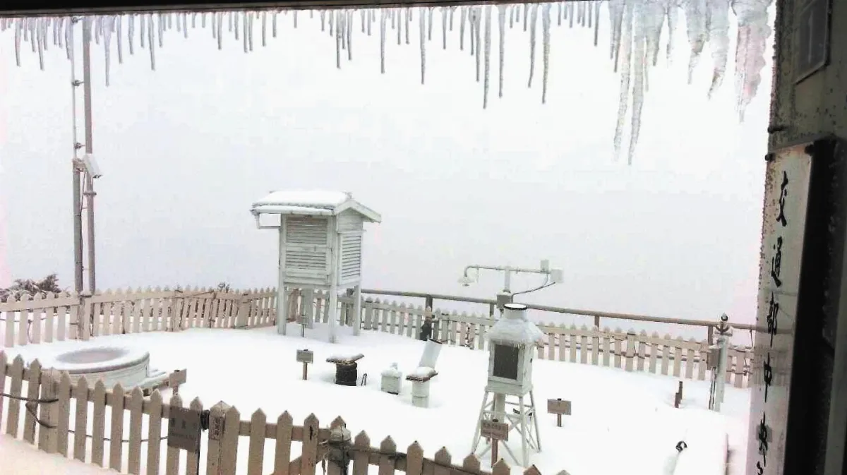 3月雪 玉山成銀白世界