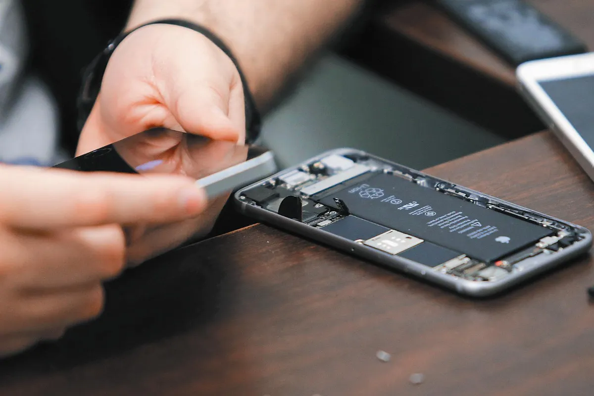 破解iPhone FBI不告蘋果了