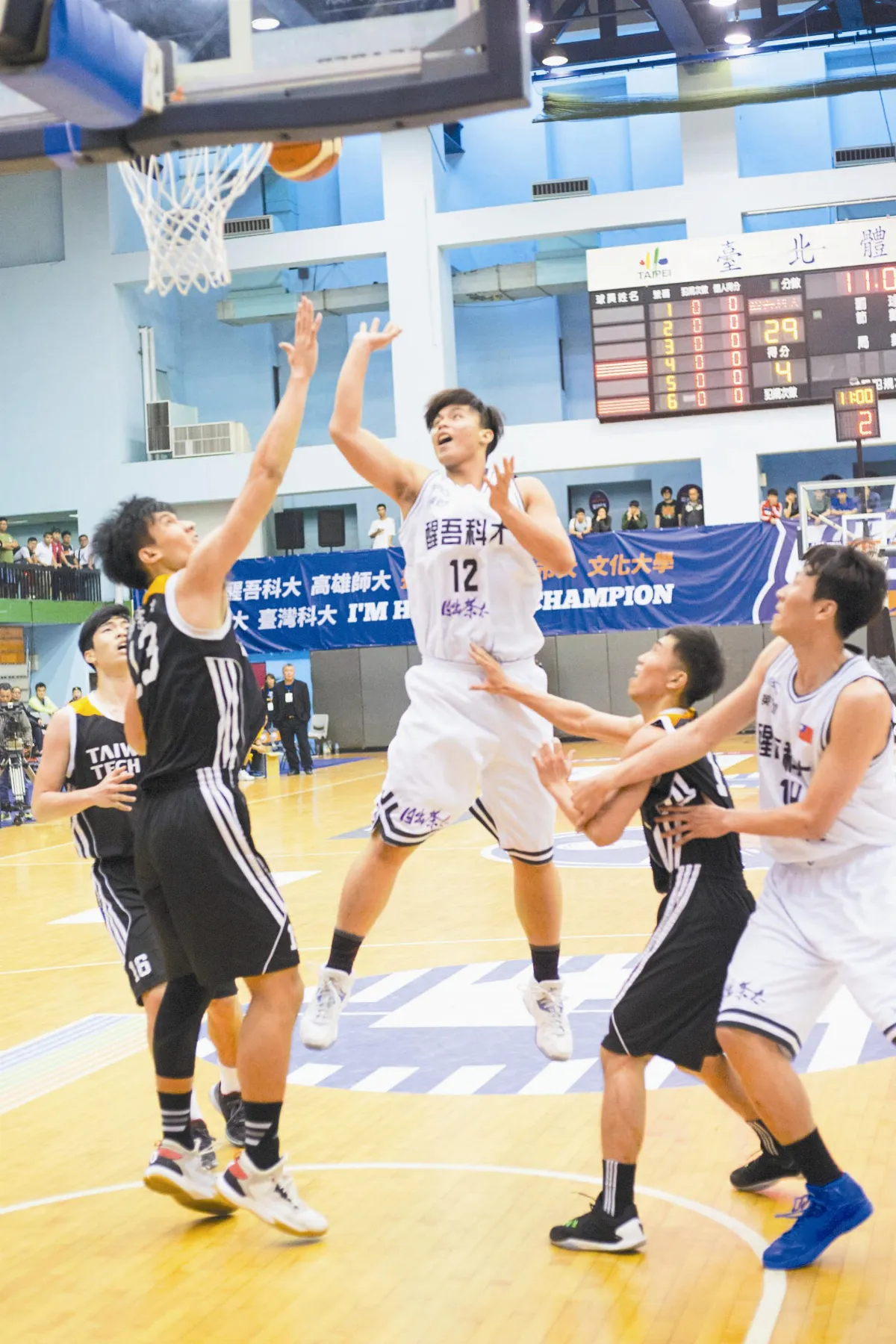 UBA 明道今戰醒吾科大 爭冠