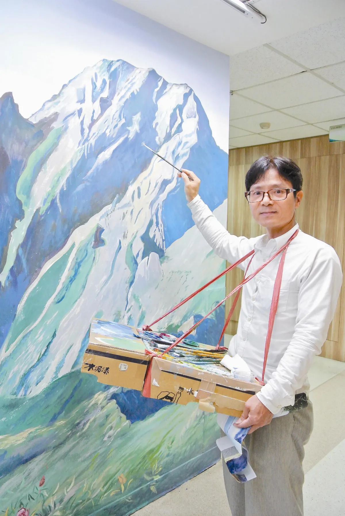 溫馨 藝術妙手幫治病