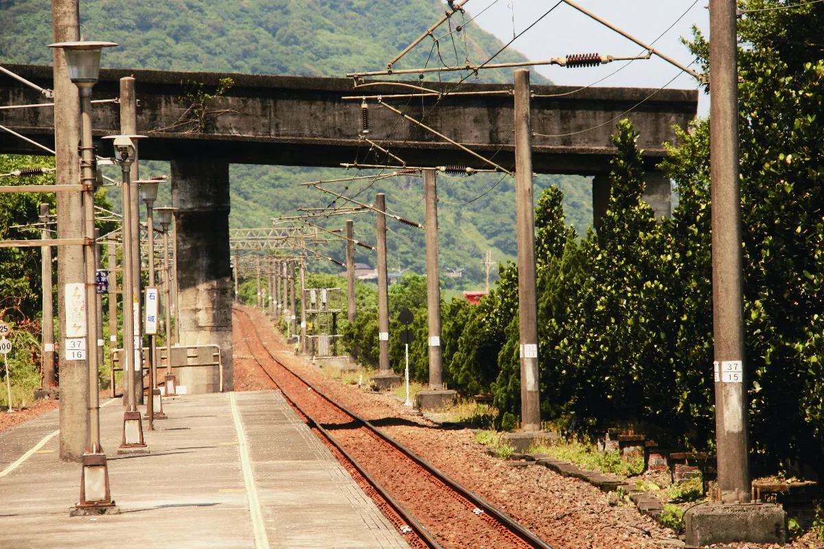 海闊天空 國境之東 石城車站衝人氣