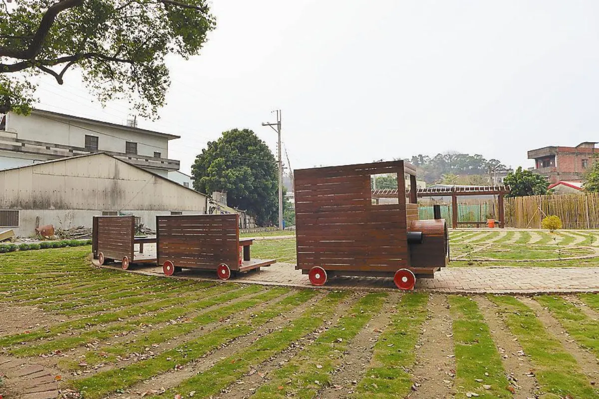 爺奶造公園 芬園偏鄉變景點