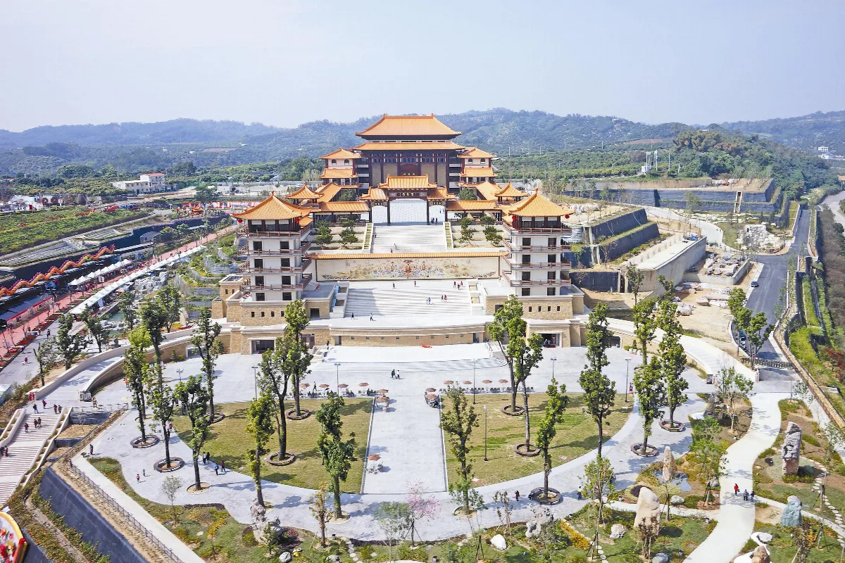 佛光三寶山 具足佛法僧