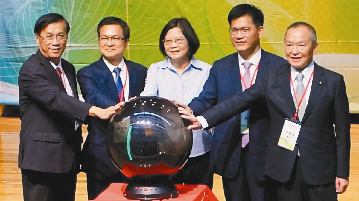 區域治理 中央絕不缺席