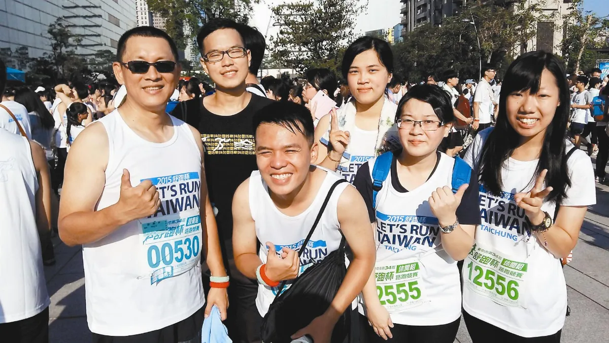 黃盛忠慢跑輔導 偏差生跑回正軌