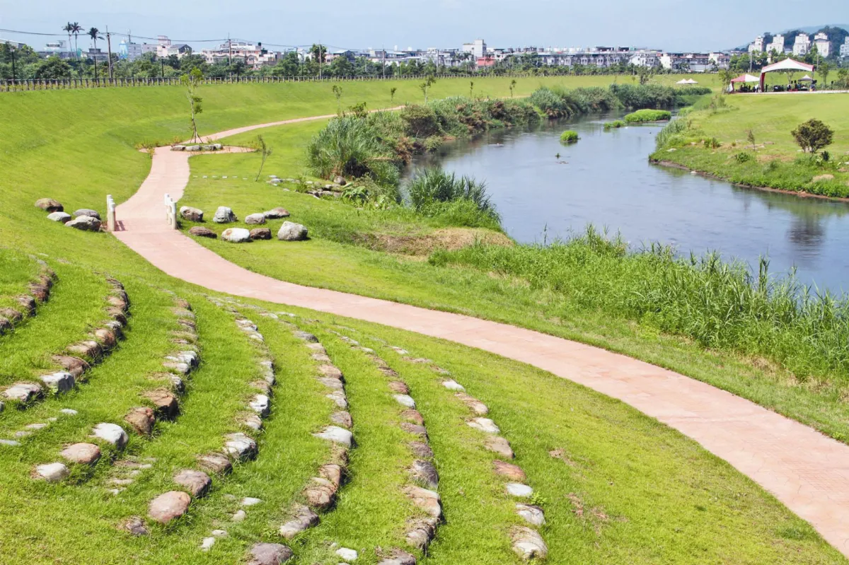 河岸不淹水了 搬演歌仔戲