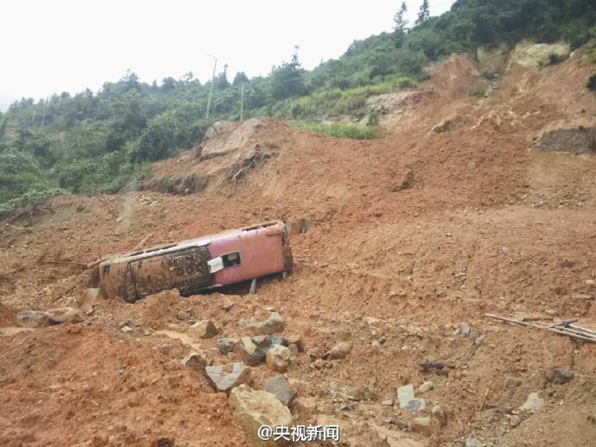 台旅行團福建遇山崩 1死2重傷