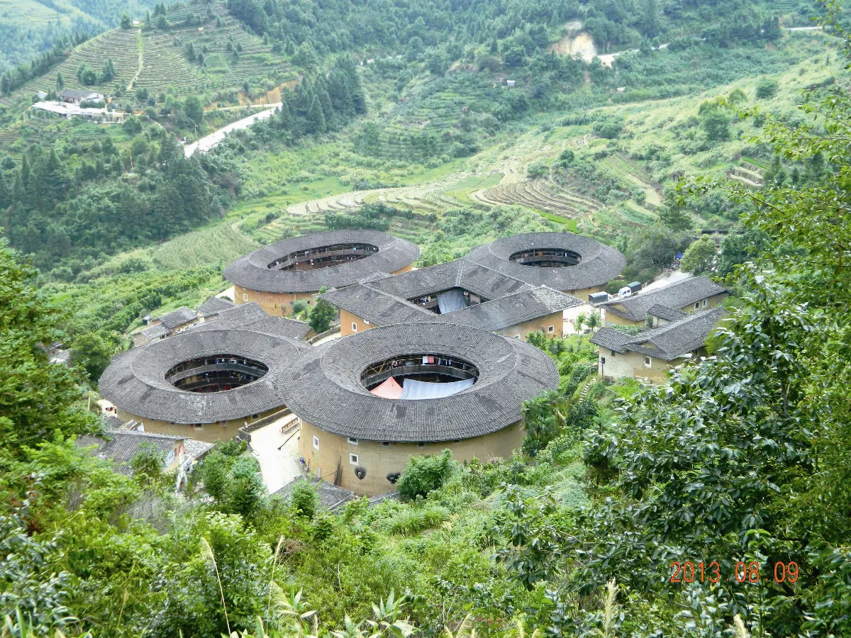 海闊天空  踏訪福建聚落建築