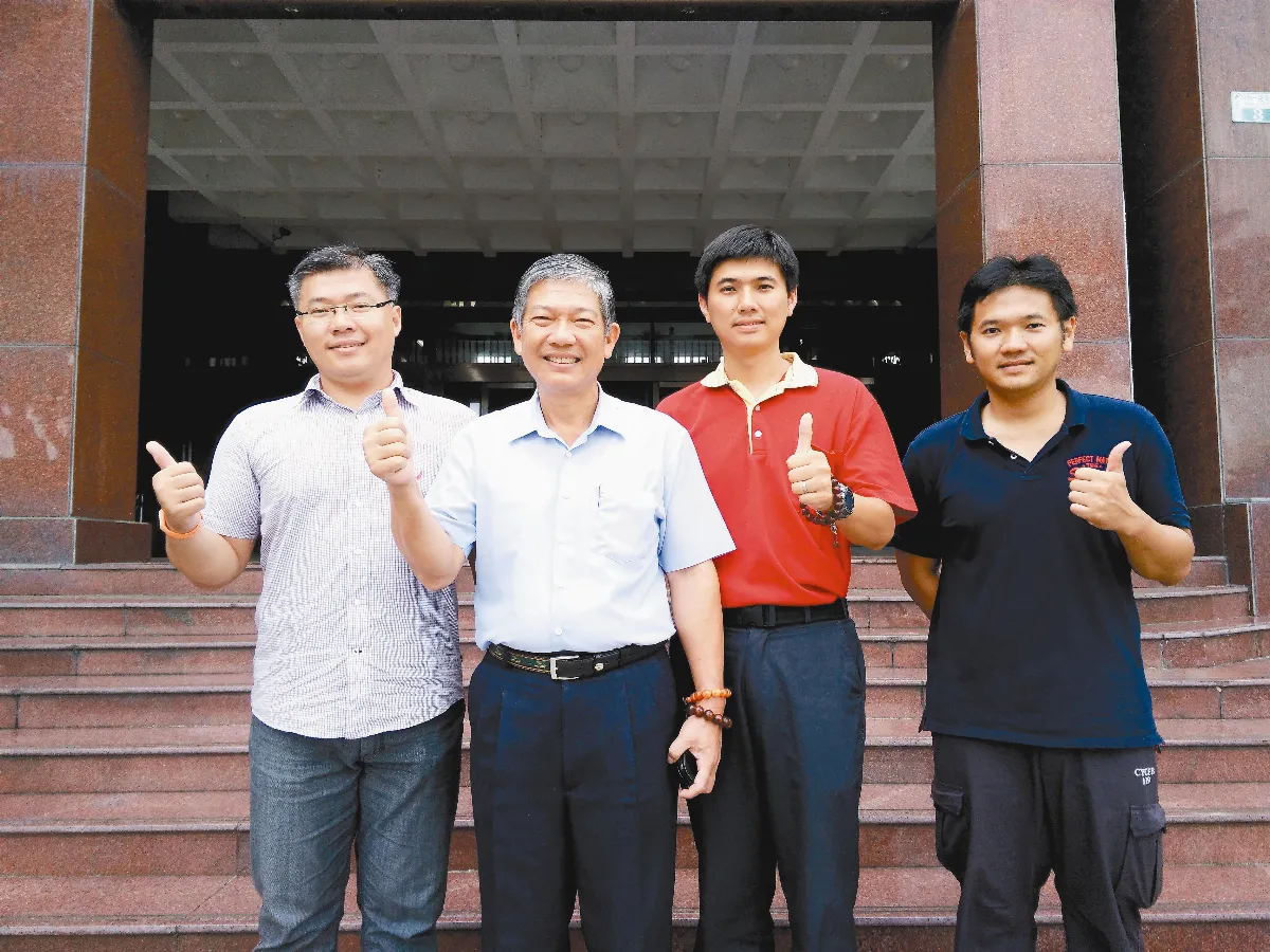 父抓壞人 3子救火 警消一家親
