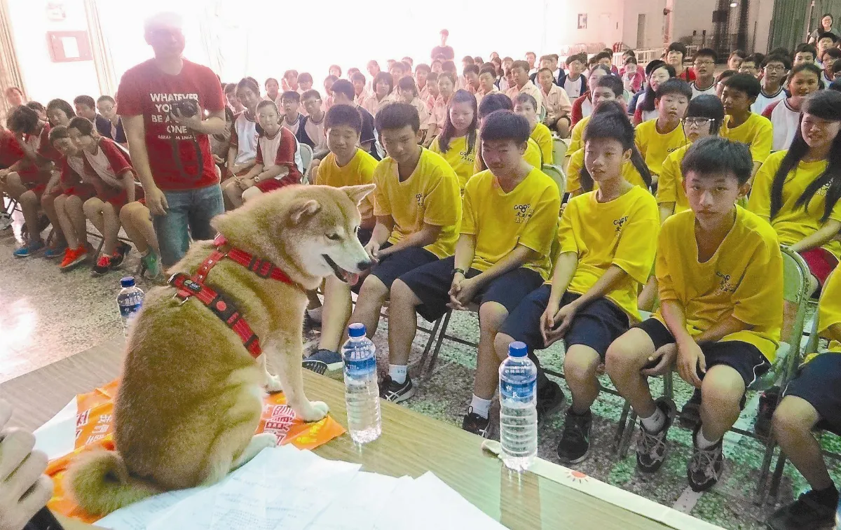 三峽狗老師 雲林學子感動灑淚