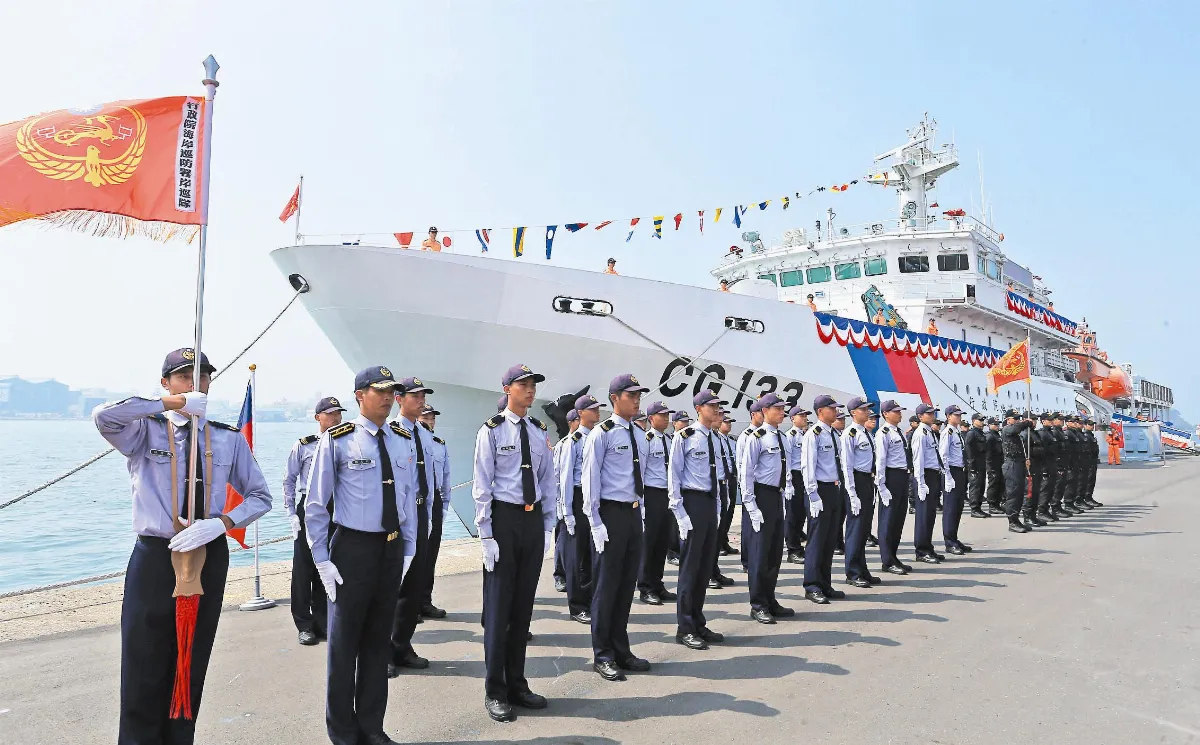 海巡雙艦成軍 維護海洋主權