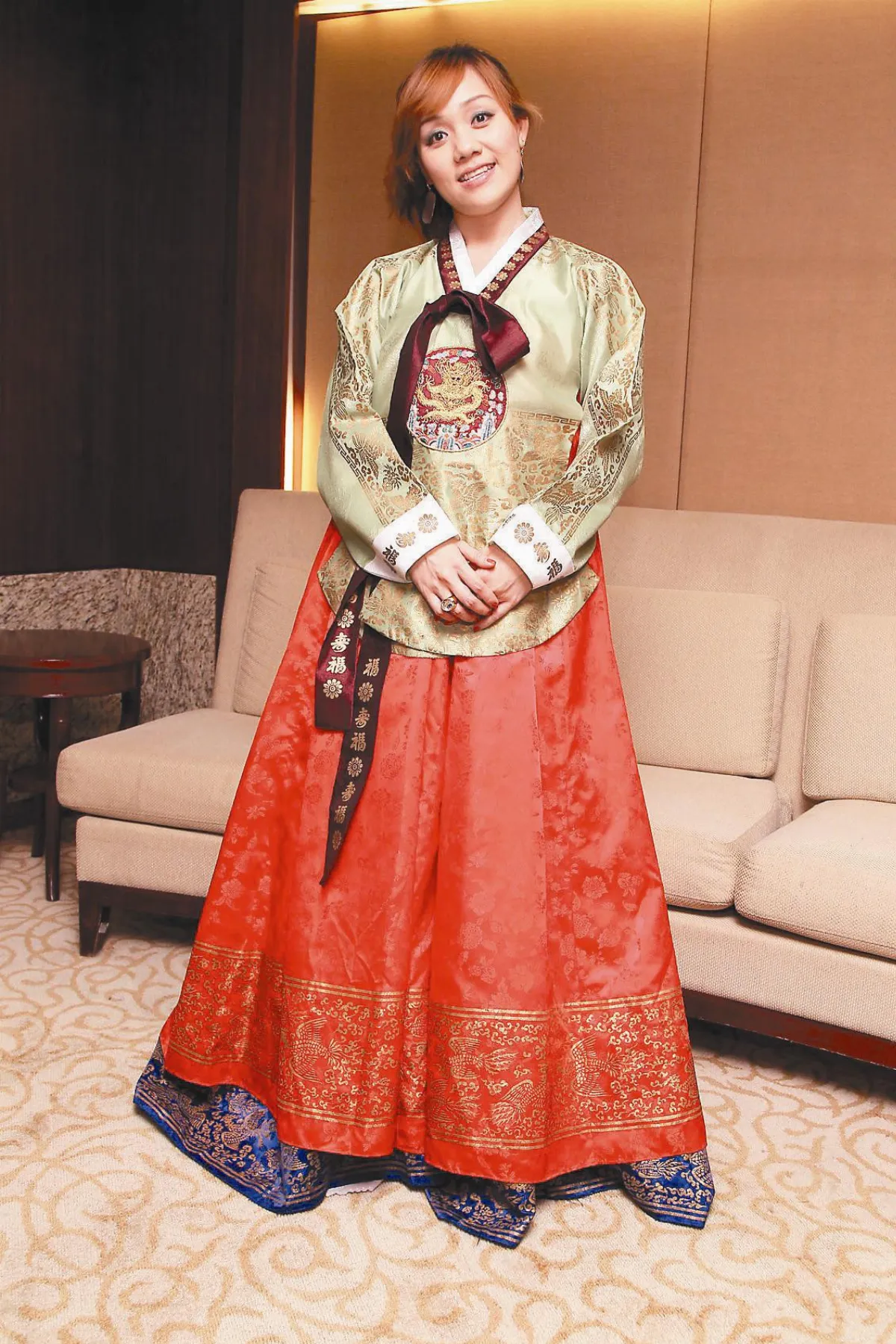 千面主持人 舞台傳遞愛