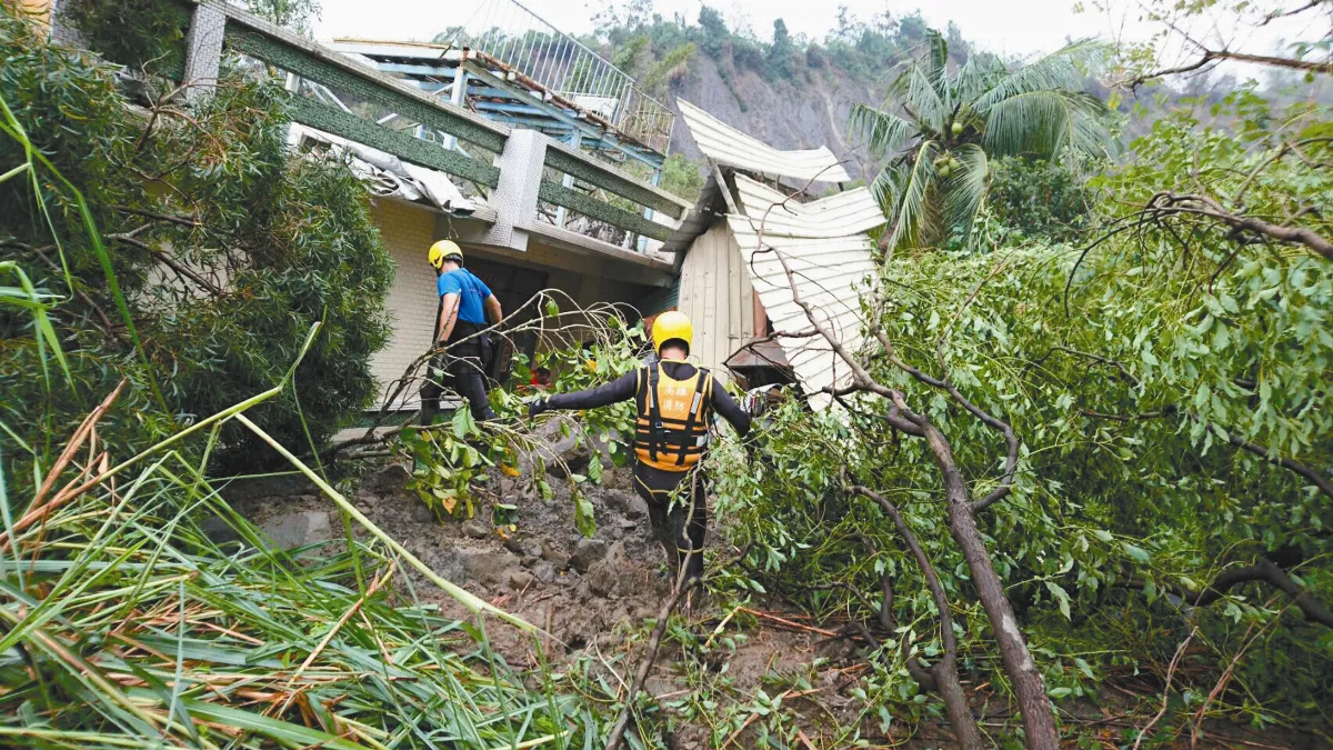 燕巢土石流 1家3口生死未卜