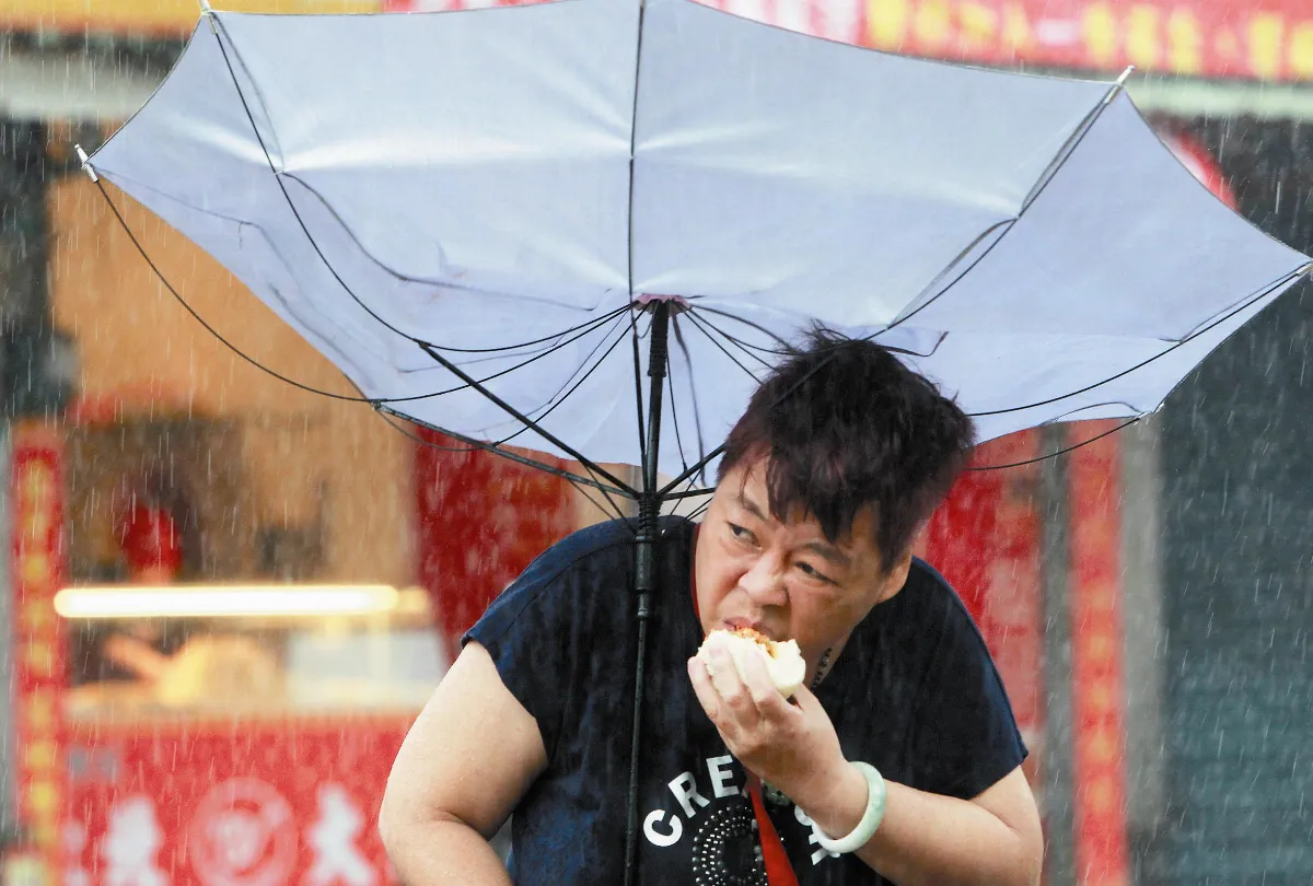 颱風天包子姨 景美賣水果