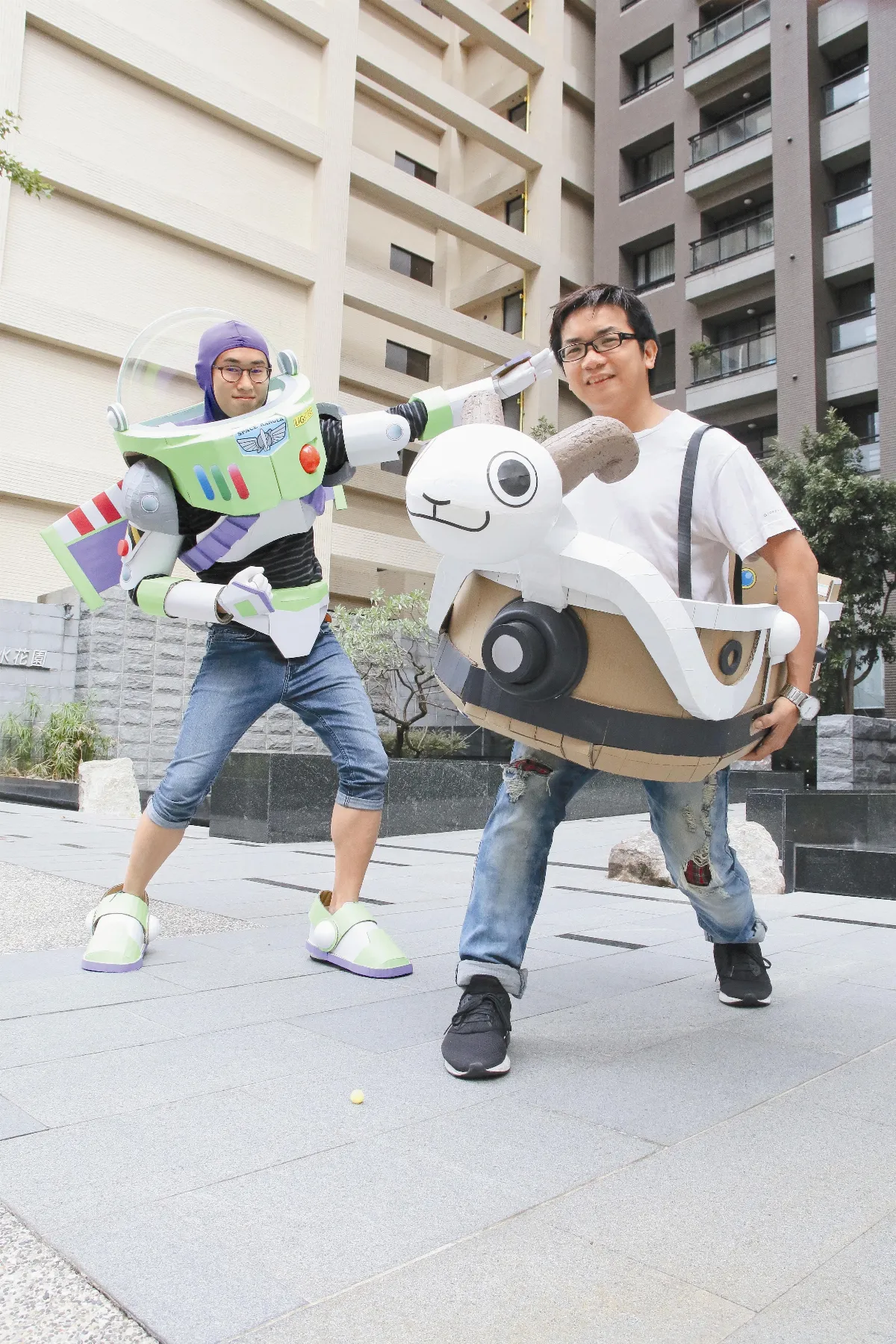 劉能堯扮巴斯光年 參加國慶路跑