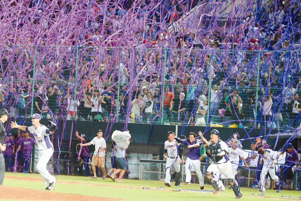 備辦迎新送舊…犀牛想要總冠軍大禮