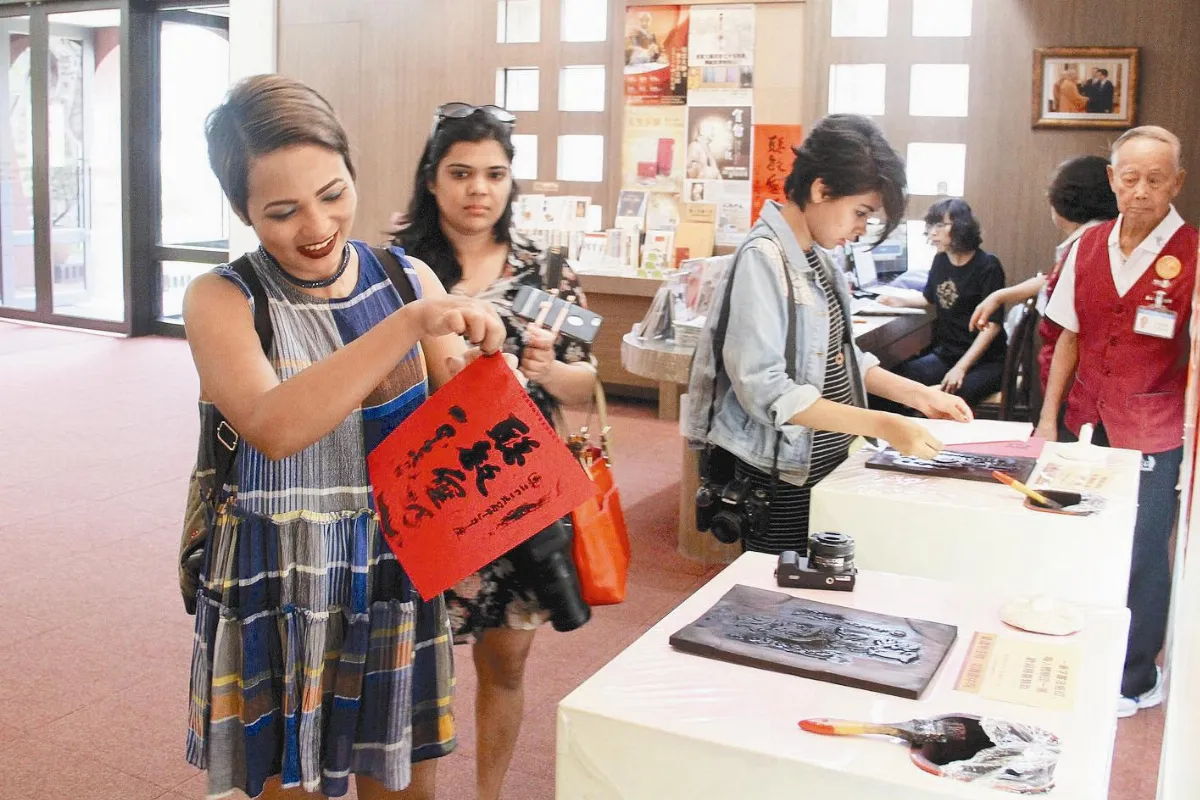 印度網媒訪佛館 接受佛陀祝福