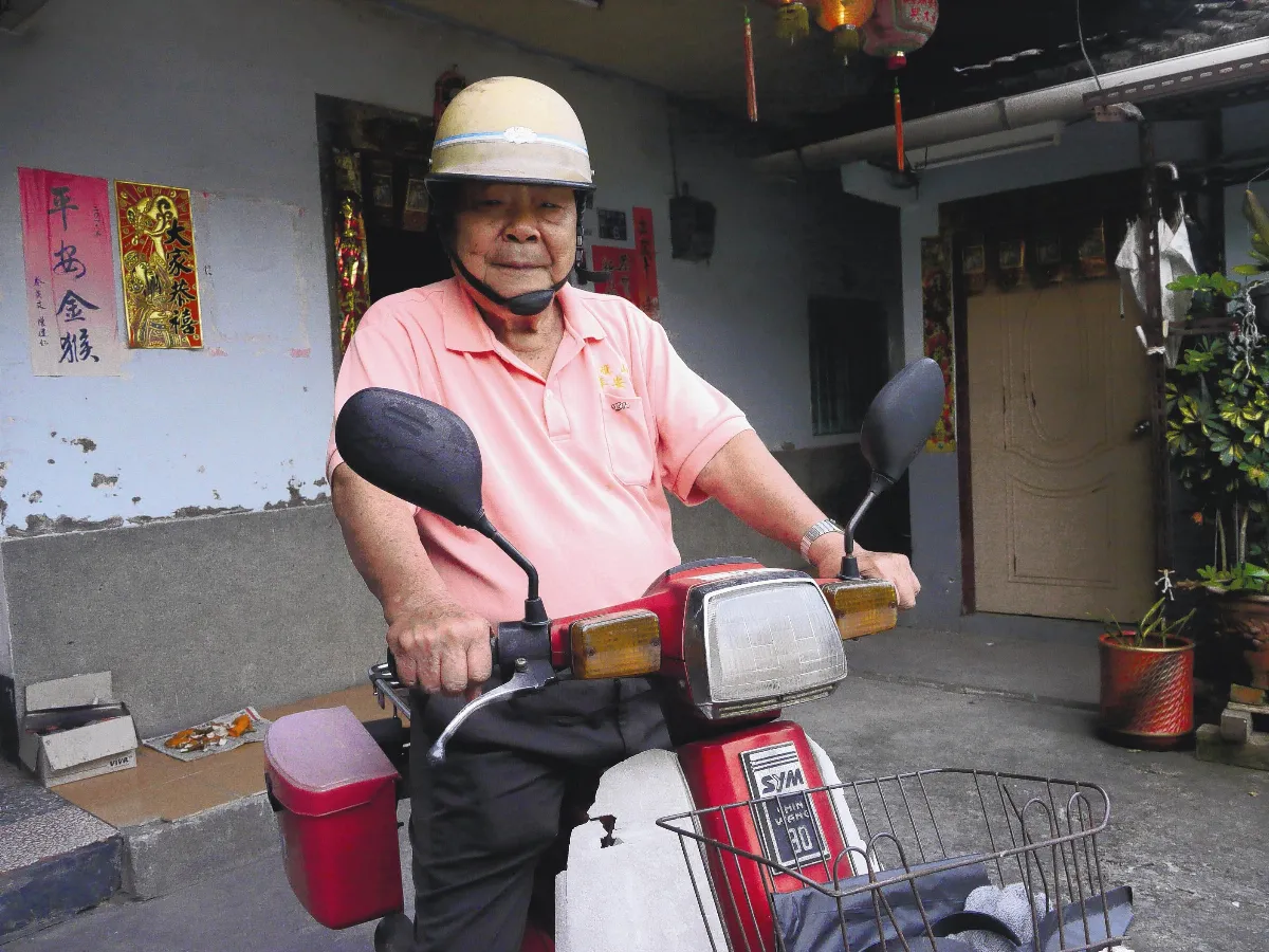 88歲老里長 拍交通宣導片