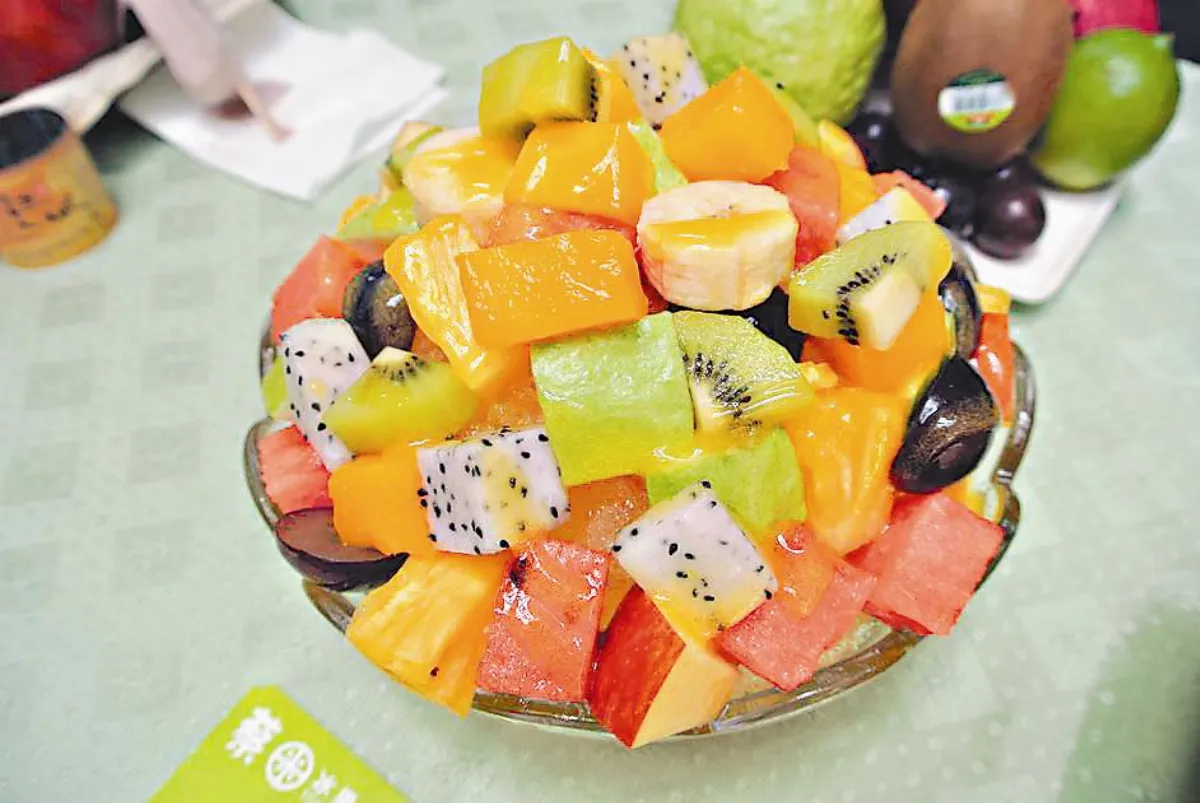 老翁服藥吃芒果 腦出血