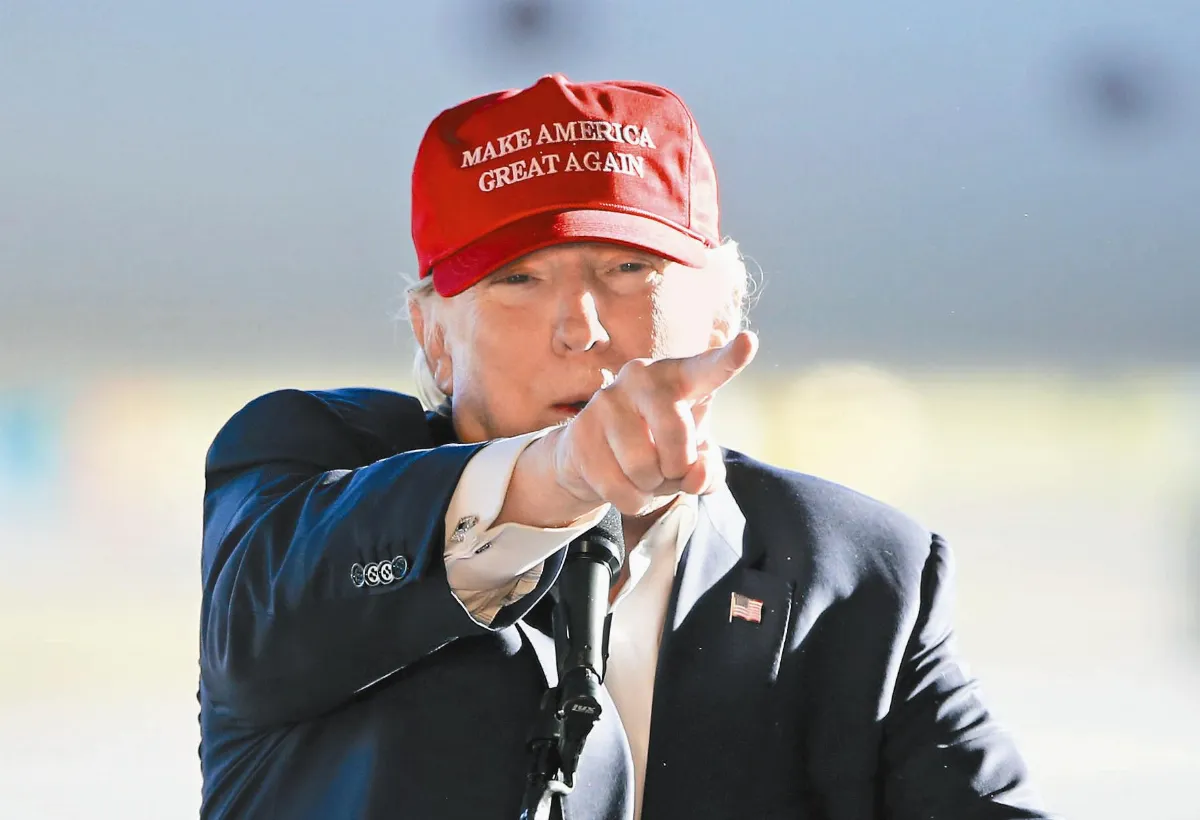 FBI 拆彈 希拉蕊電郵案不起訴