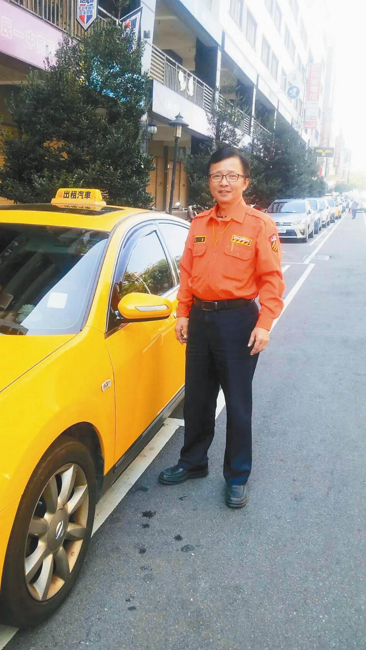 運將熱心助人 乘客感動寄車資