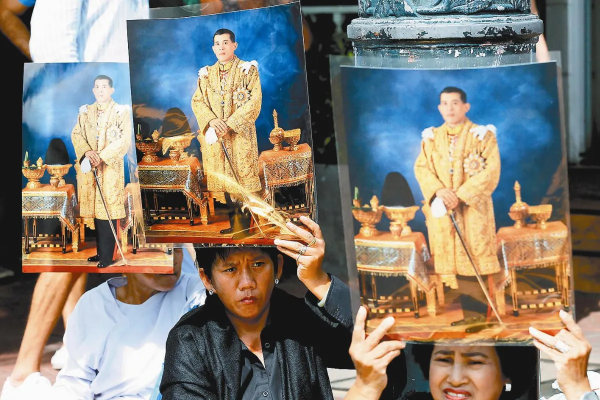 向故王致祭 新泰王繼位後首度露面