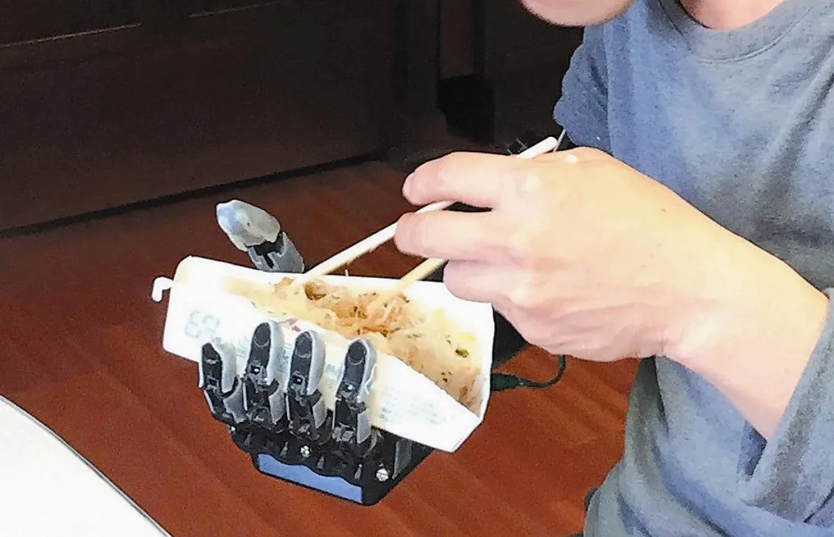 斷掌不廢 自己做電動義肢