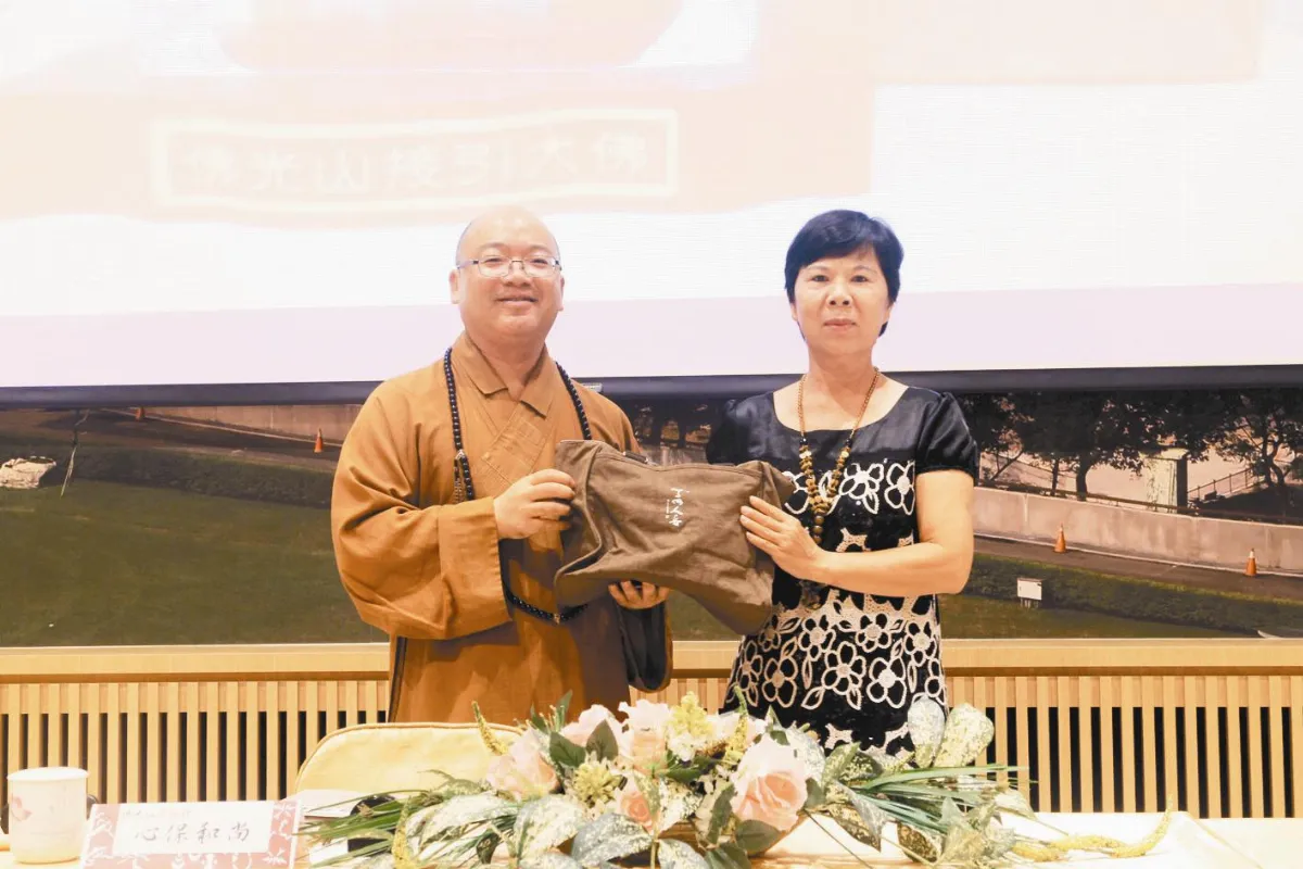 福慧故事 黃美連用六和敬處事