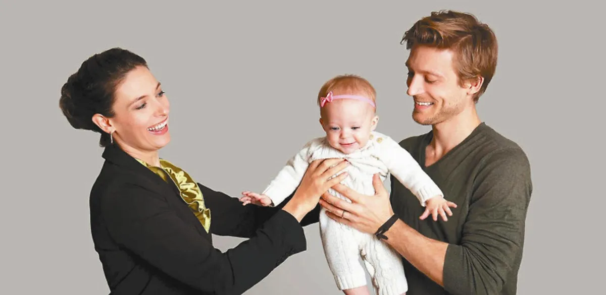 嬰兒牙牙學語 看過學得快