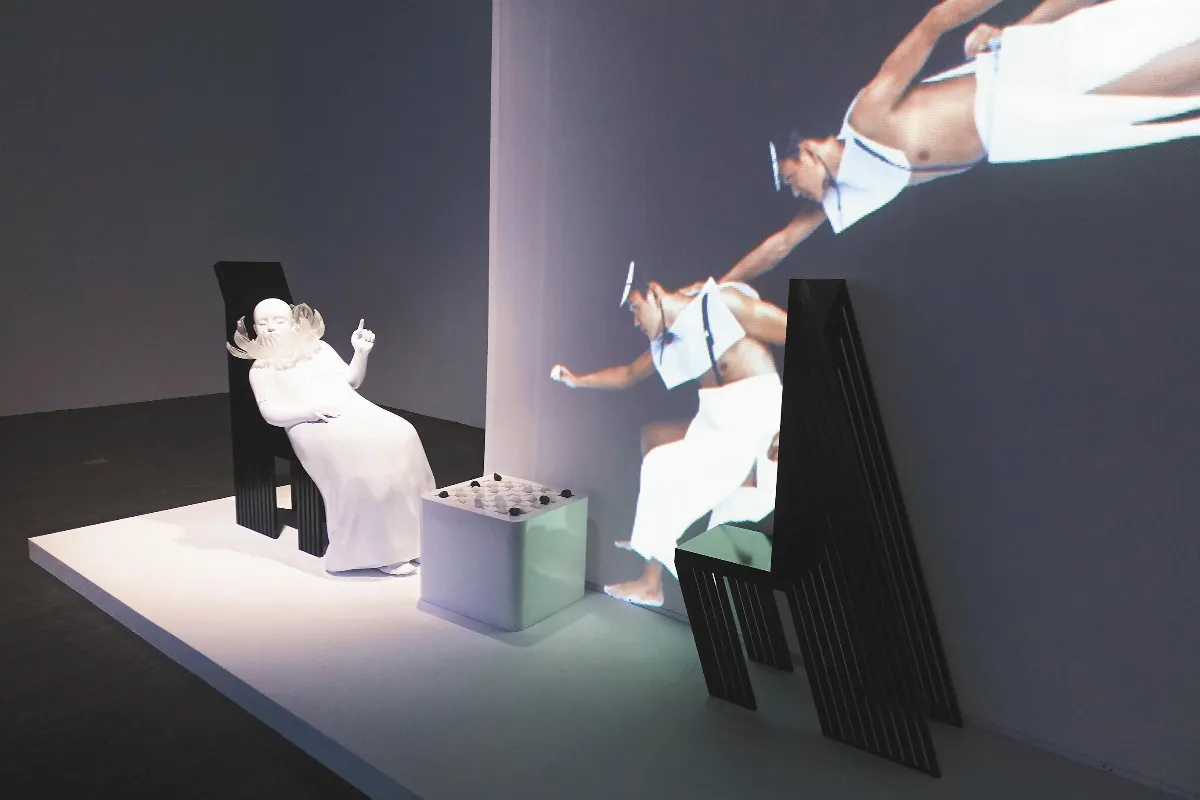 台北當代藝術館 用影像與文采訴說永生