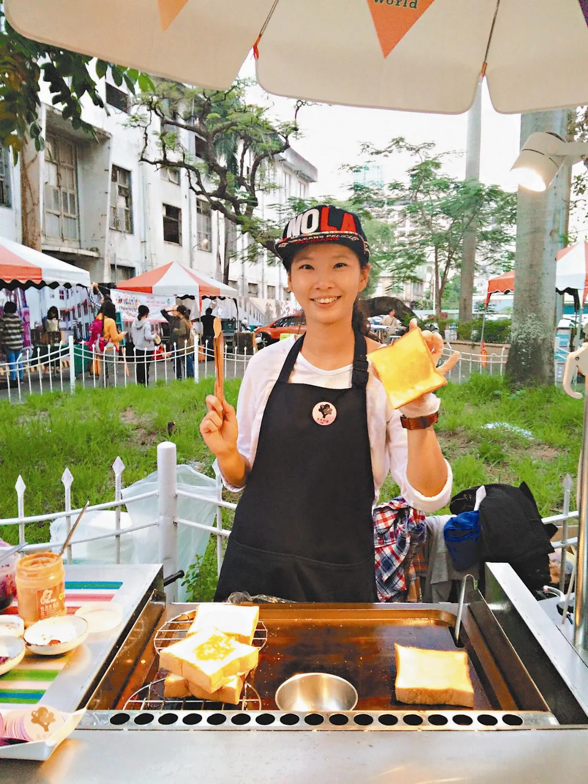 不做造船設計 謝奕伶行動餐車推蔬食