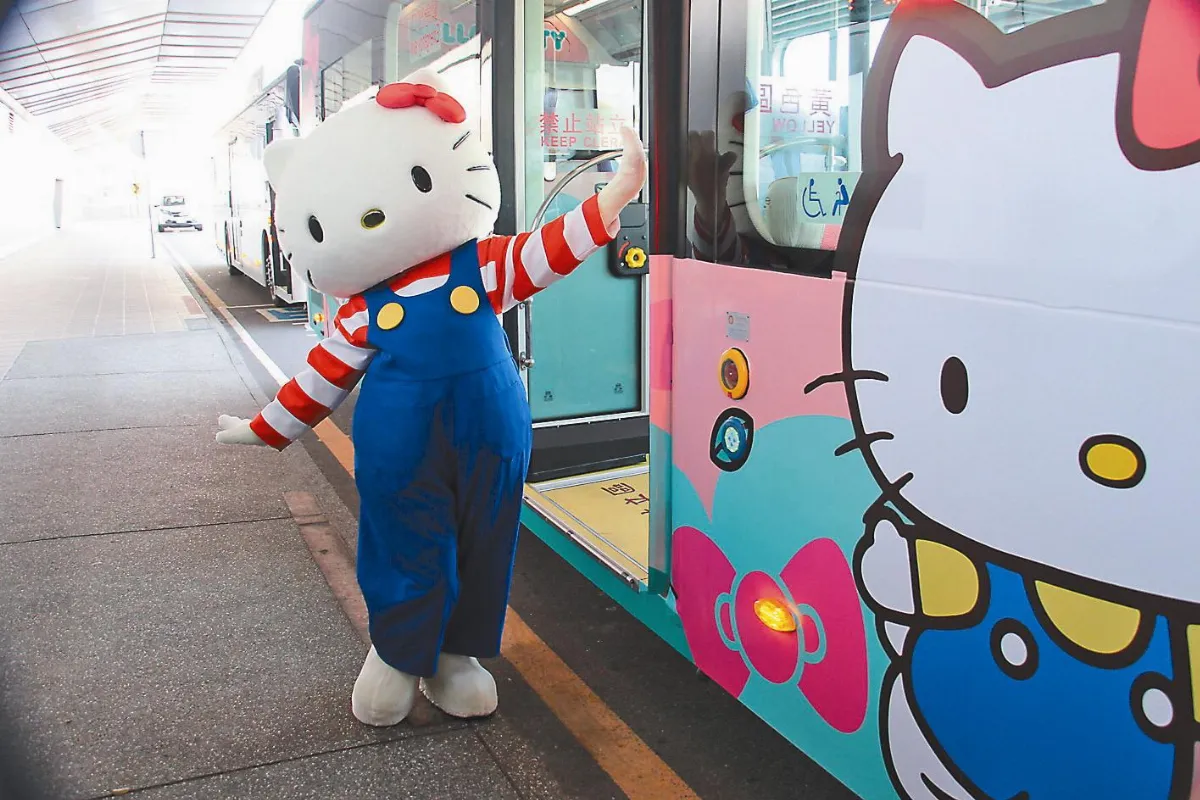 台中機場 搶推電動聯外公車