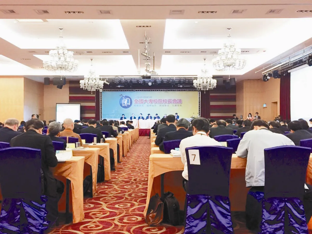 年金改革…校長不敢退 候用校長名單落落長