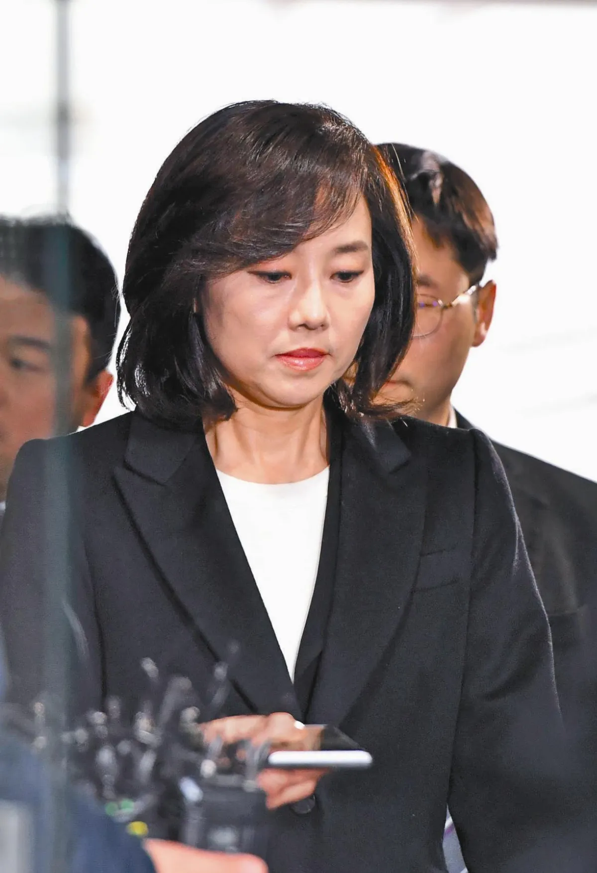 擬藝文黑名單遭捕 南韓文化部長請辭