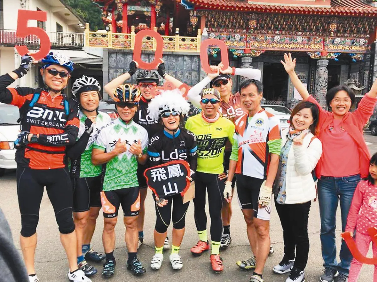 飛鳳山500登 10年500車友伴騎