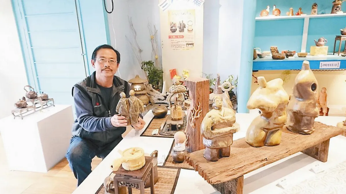 50歲就退休 前校長歡喜做陶藝